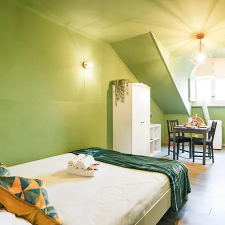 Lägenhet Smeralda Attic Turin